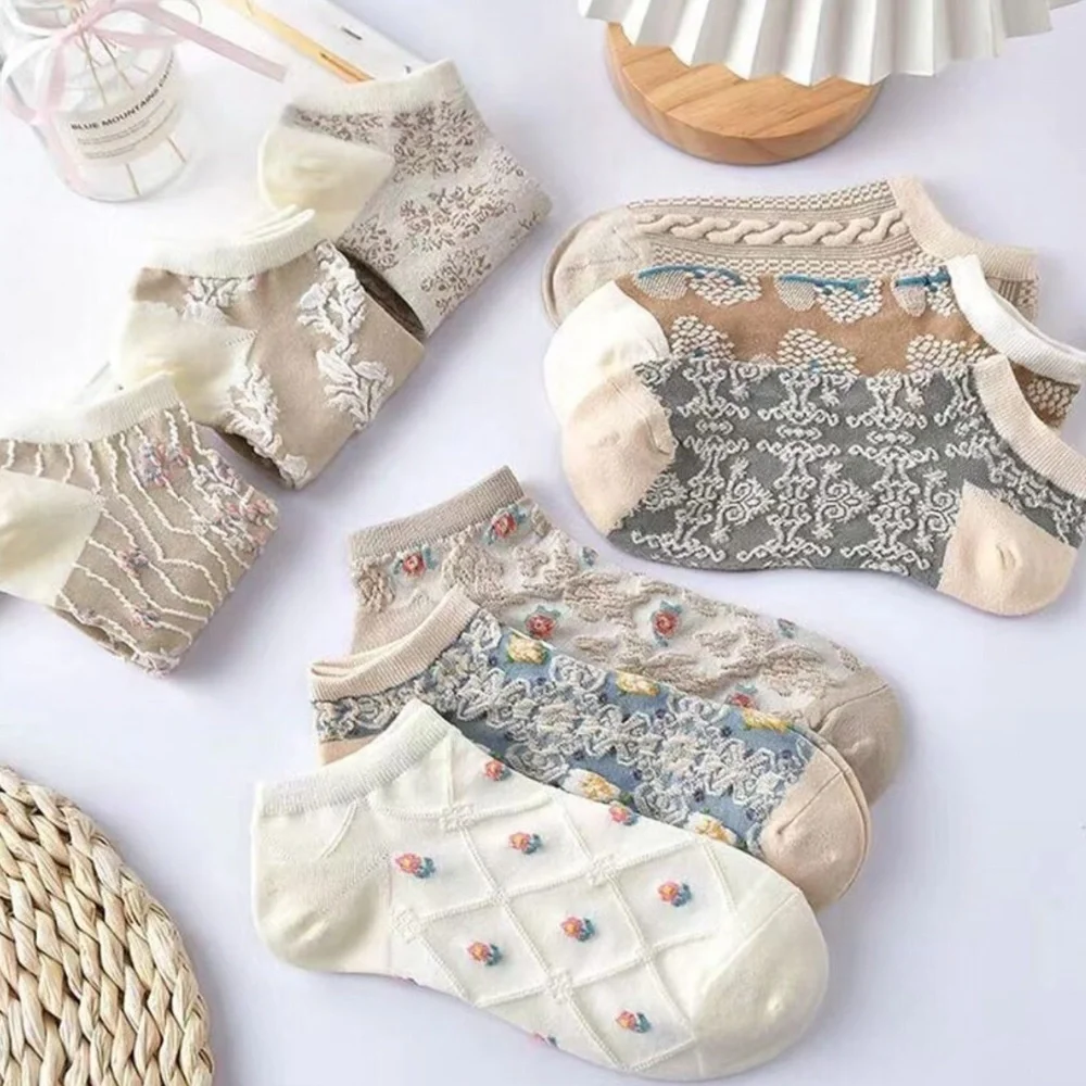 Vintage Style Multicolor 9 pairs Socks Set